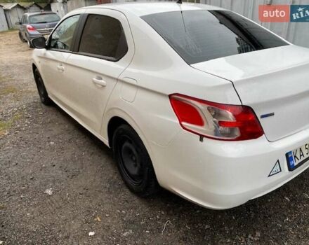 Белый Пежо 301, объемом двигателя 1.2 л и пробегом 338 тыс. км за 4400 $, фото 6 на Automoto.ua