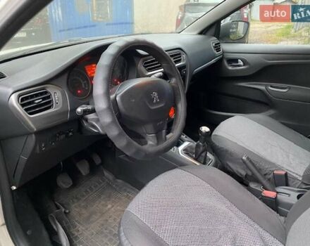 Белый Пежо 301, объемом двигателя 1.2 л и пробегом 338 тыс. км за 4400 $, фото 13 на Automoto.ua