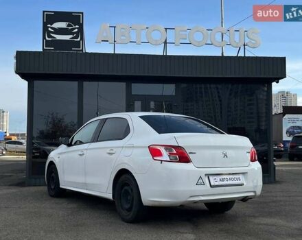 Белый Пежо 301, объемом двигателя 1.2 л и пробегом 338 тыс. км за 5190 $, фото 4 на Automoto.ua