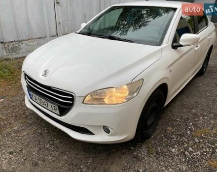 Белый Пежо 301, объемом двигателя 1.2 л и пробегом 338 тыс. км за 4400 $, фото 8 на Automoto.ua