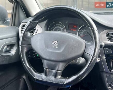 Пежо 301 2016 в Киеве на Automoto.ua Белый Пежо 301, объемом двигателя 1.2 л и пробегом 277 тыс. км за 4490 $, фото 13 на Automoto.ua