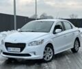 Белый Пежо 301, объемом двигателя 1.6 л и пробегом 154 тыс. км за 8800 $, фото 1 на Automoto.ua
