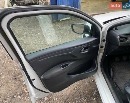 Белый Пежо 301, объемом двигателя 1.2 л и пробегом 338 тыс. км за 4400 $, фото 9 на Automoto.ua