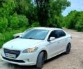 Белый Пежо 301, объемом двигателя 1.2 л и пробегом 101 тыс. км за 5700 $, фото 1 на Automoto.ua
