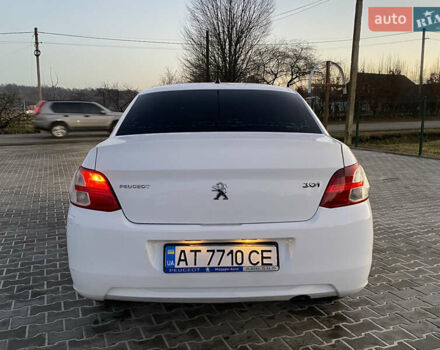 Белый Пежо 301, объемом двигателя 1.6 л и пробегом 140 тыс. км за 4800 $, фото 7 на Automoto.ua