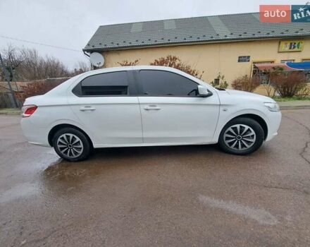 Белый Пежо 301, объемом двигателя 1.2 л и пробегом 209 тыс. км за 5599 $, фото 2 на Automoto.ua