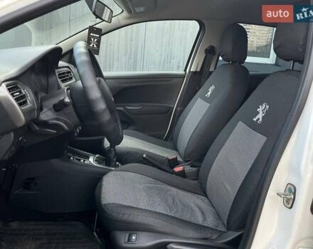 Белый Пежо 301, объемом двигателя 1.2 л и пробегом 338 тыс. км за 5190 $, фото 8 на Automoto.ua