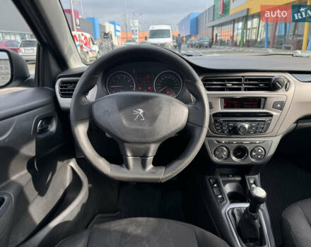 Белый Пежо 301, объемом двигателя 1.2 л и пробегом 180 тыс. км за 4600 $, фото 12 на Automoto.ua