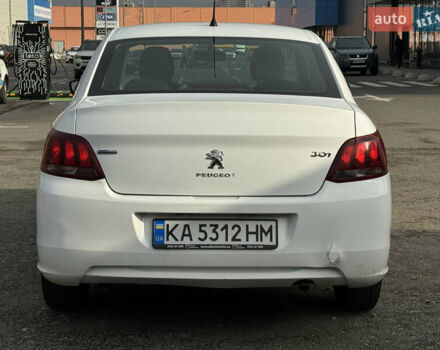 Белый Пежо 301, объемом двигателя 1.2 л и пробегом 180 тыс. км за 4600 $, фото 5 на Automoto.ua