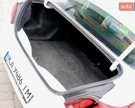 Белый Пежо 301, объемом двигателя 1.2 л и пробегом 168 тыс. км за 6200 $, фото 15 на Automoto.ua