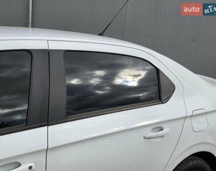 Білий Пежо 301, об'ємом двигуна 1.6 л та пробігом 129 тис. км за 6450 $, фото 13 на Automoto.ua