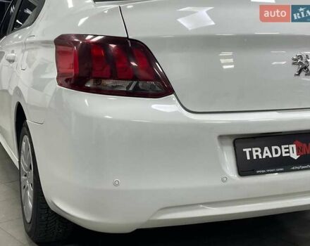 Білий Пежо 301, об'ємом двигуна 1.56 л та пробігом 227 тис. км за 8490 $, фото 11 на Automoto.ua