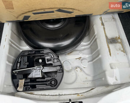 Белый Пежо 301, объемом двигателя 1.2 л и пробегом 146 тыс. км за 6300 $, фото 30 на Automoto.ua