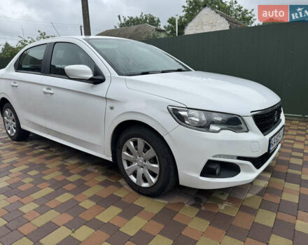 Белый Пежо 301, объемом двигателя 1.2 л и пробегом 146 тыс. км за 6300 $, фото 9 на Automoto.ua