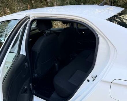 Белый Пежо 301, объемом двигателя 1.2 л и пробегом 178 тыс. км за 6600 $, фото 6 на Automoto.ua