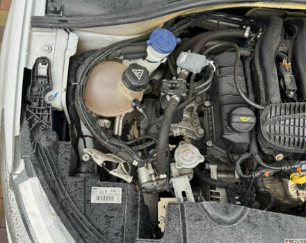 Белый Пежо 301, объемом двигателя 1.2 л и пробегом 146 тыс. км за 6300 $, фото 26 на Automoto.ua