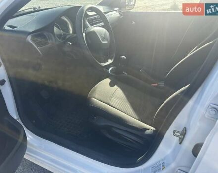 Білий Пежо 301, об'ємом двигуна 1.2 л та пробігом 102 тис. км за 6300 $, фото 9 на Automoto.ua