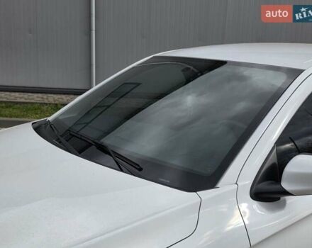 Білий Пежо 301, об'ємом двигуна 1.6 л та пробігом 129 тис. км за 6450 $, фото 2 на Automoto.ua