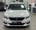 Білий Пежо 301, об'ємом двигуна 1.56 л та пробігом 227 тис. км за 8490 $, фото 3 на Automoto.ua