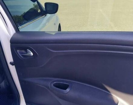 Білий Пежо 301, об'ємом двигуна 1.2 л та пробігом 141 тис. км за 8000 $, фото 12 на Automoto.ua