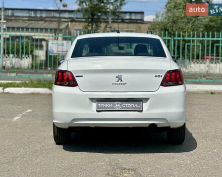 Белый Пежо 301, объемом двигателя 1.2 л и пробегом 92 тыс. км за 7400 $, фото 3 на Automoto.ua