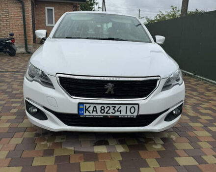 Белый Пежо 301, объемом двигателя 1.2 л и пробегом 146 тыс. км за 6300 $, фото 1 на Automoto.ua