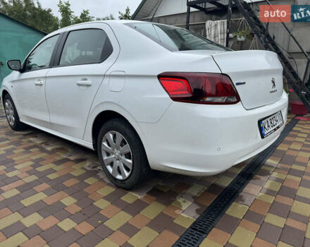 Белый Пежо 301, объемом двигателя 1.2 л и пробегом 146 тыс. км за 6300 $, фото 2 на Automoto.ua