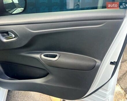 Белый Пежо 301, объемом двигателя 1.2 л и пробегом 134 тыс. км за 5550 $, фото 51 на Automoto.ua