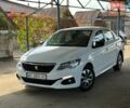 Белый Пежо 301, объемом двигателя 1.6 л и пробегом 265 тыс. км за 5750 $, фото 1 на Automoto.ua