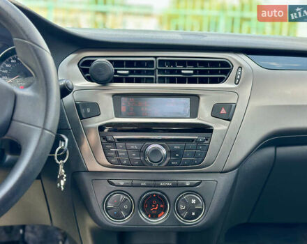 Белый Пежо 301, объемом двигателя 1.2 л и пробегом 92 тыс. км за 7400 $, фото 13 на Automoto.ua