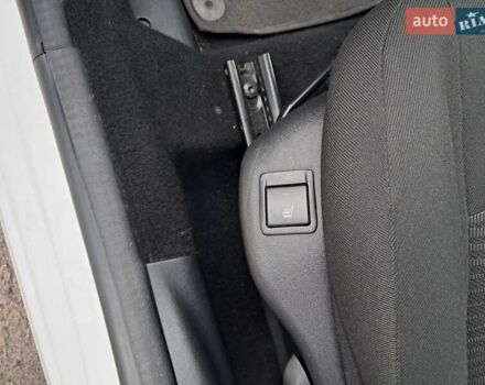 Білий Пежо 301, об'ємом двигуна 1.6 л та пробігом 143 тис. км за 6700 $, фото 12 на Automoto.ua