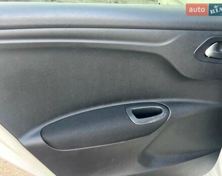 Белый Пежо 301, объемом двигателя 1.2 л и пробегом 134 тыс. км за 5550 $, фото 39 на Automoto.ua