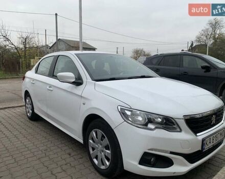 Белый Пежо 301, объемом двигателя 1.2 л и пробегом 153 тыс. км за 6200 $, фото 3 на Automoto.ua