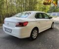 Белый Пежо 301, объемом двигателя 1.2 л и пробегом 173 тыс. км за 4550 $, фото 3 на Automoto.ua