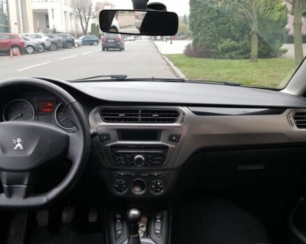 Білий Пежо 301, об'ємом двигуна 1.2 л та пробігом 132 тис. км за 6400 $, фото 4 на Automoto.ua