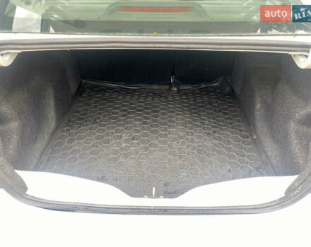 Білий Пежо 301, об'ємом двигуна 1.2 л та пробігом 223 тис. км за 5848 $, фото 16 на Automoto.ua