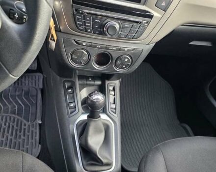 Белый Пежо 301, объемом двигателя 1.2 л и пробегом 108 тыс. км за 5300 $, фото 10 на Automoto.ua