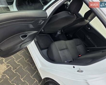 Белый Пежо 301, объемом двигателя 1.2 л и пробегом 108 тыс. км за 5300 $, фото 13 на Automoto.ua