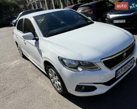 Білий Пежо 301, об'ємом двигуна 1.2 л та пробігом 150 тис. км за 6500 $, фото 2 на Automoto.ua