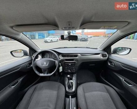 Пежо 301 2018 у Києві на Automoto.ua Білий Пежо 301, об'ємом двигуна 1.2 л та пробігом 164 тис. км за 4900 $, фото 15 на Automoto.ua