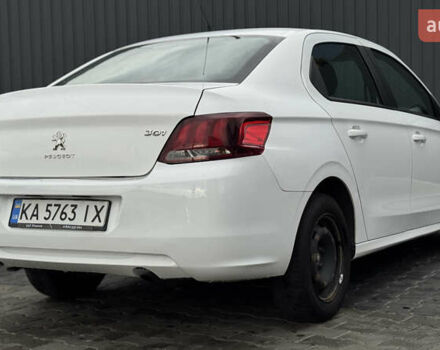 Пежо 301 2018 у Києві на Automoto.ua Білий Пежо 301, об'ємом двигуна 1.2 л та пробігом 176 тис. км за 4900 $, фото 3 на Automoto.ua