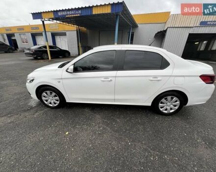 Білий Пежо 301, об'ємом двигуна 1.59 л та пробігом 92 тис. км за 8900 $, фото 1 на Automoto.ua