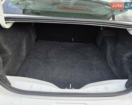 Белый Пежо 301, объемом двигателя 1.2 л и пробегом 108 тыс. км за 5300 $, фото 15 на Automoto.ua