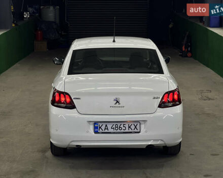 Белый Пежо 301, объемом двигателя 1.2 л и пробегом 173 тыс. км за 5700 $, фото 10 на Automoto.ua