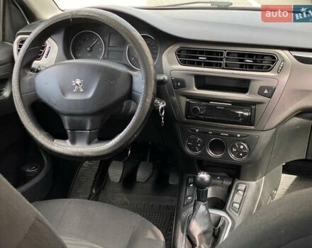 Білий Пежо 301, об'ємом двигуна 1.2 л та пробігом 184 тис. км за 7400 $, фото 12 на Automoto.ua