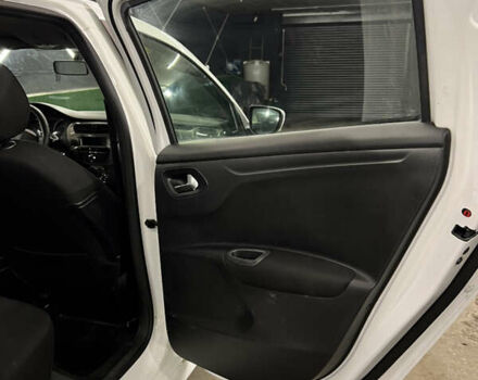 Белый Пежо 301, объемом двигателя 1.2 л и пробегом 174 тыс. км за 5700 $, фото 33 на Automoto.ua