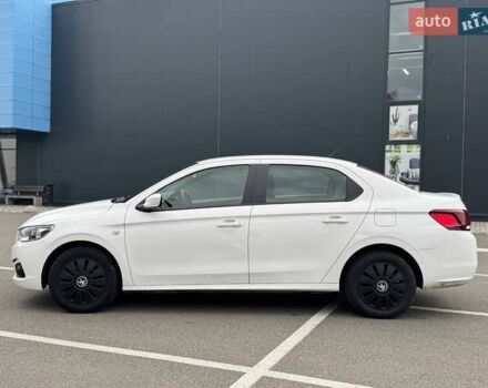 Пежо 301 2018 у Києві на Automoto.ua Білий Пежо 301, об'ємом двигуна 1.2 л та пробігом 164 тис. км за 4900 $, фото 2 на Automoto.ua