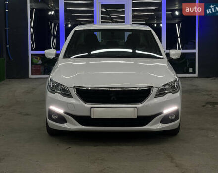 Белый Пежо 301, объемом двигателя 1.2 л и пробегом 174 тыс. км за 5700 $, фото 2 на Automoto.ua