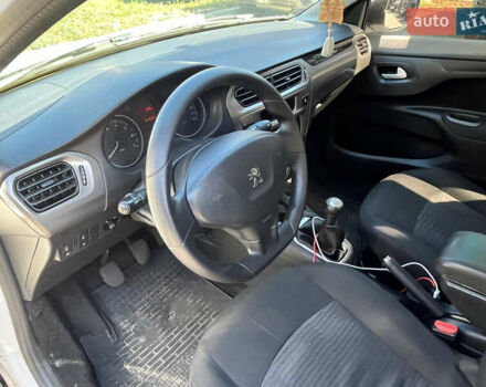 Білий Пежо 301, об'ємом двигуна 1.2 л та пробігом 150 тис. км за 6500 $, фото 12 на Automoto.ua