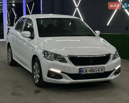 Белый Пежо 301, объемом двигателя 1.2 л и пробегом 173 тыс. км за 5700 $, фото 4 на Automoto.ua